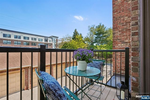 68 Mews Lane 68, South Orange Village, NJ 07079