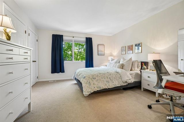 68 Mews Lane 68, South Orange Village, NJ 07079