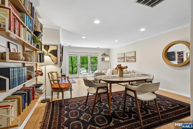 68 Mews Lane 68, South Orange Village, NJ 07079