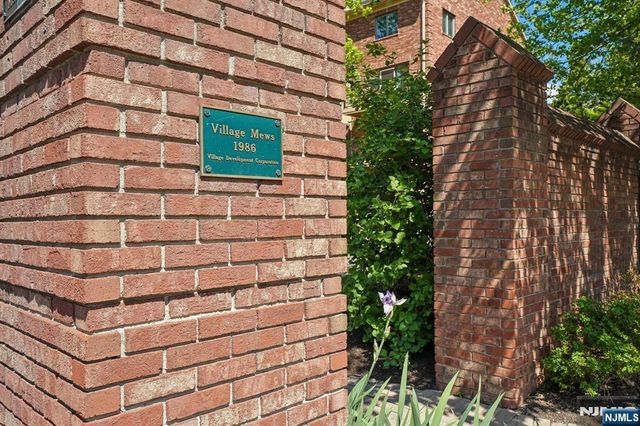 68 Mews Lane 68, South Orange Village, NJ 07079