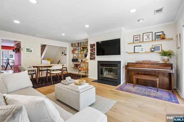 68 Mews Lane 68, South Orange Village, NJ 07079