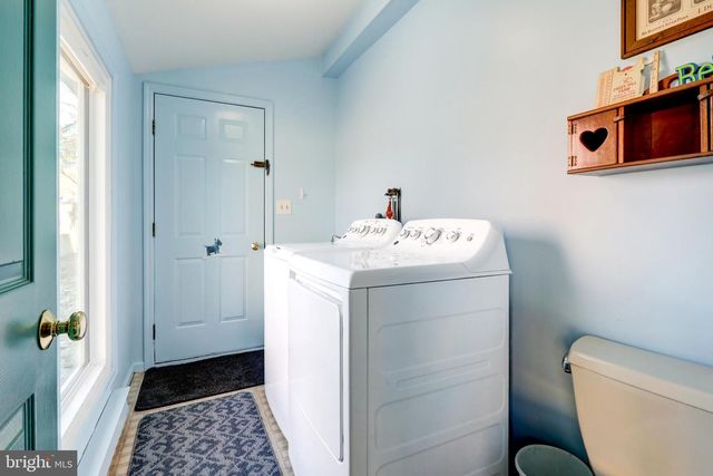 206 PLEASANT HILL DR, Lititz, PA 17543