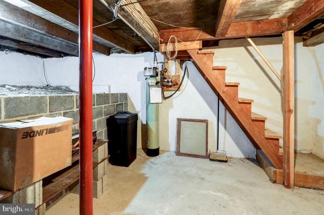 206 PLEASANT HILL DR, Lititz, PA 17543