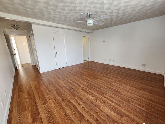 3 Longwood Drive 107, Andover, MA 01810