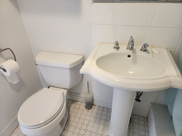 3 Longwood Drive 107, Andover, MA 01810