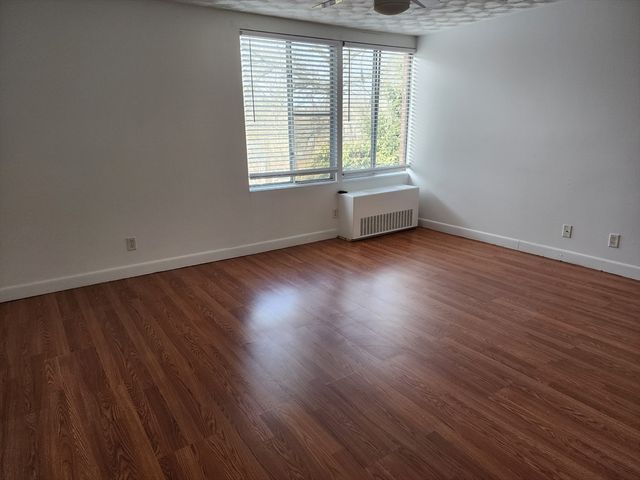 3 Longwood Drive 107, Andover, MA 01810