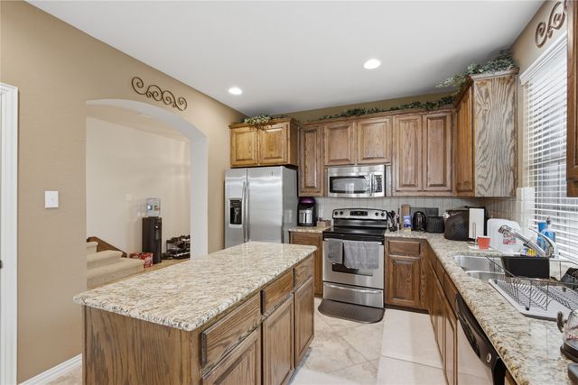 467 Meushaw Drive, Fate, TX 75087