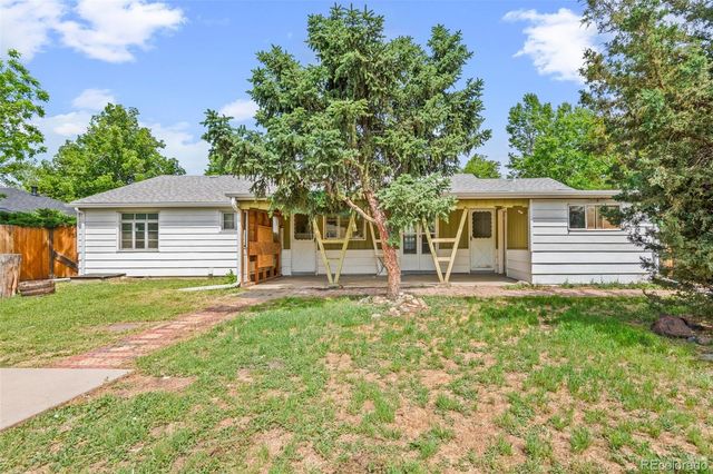 721 Geneva Street, Aurora, CO 80010