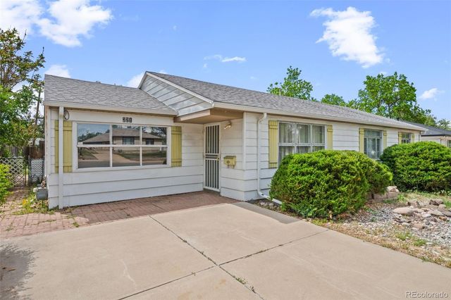 721 Geneva Street, Aurora, CO 80010