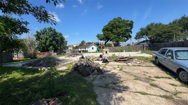 10003 Kirkbluff Drive, Houston, TX 77089