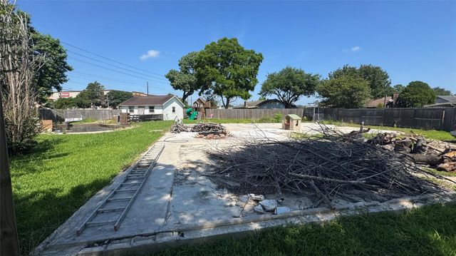10003 Kirkbluff Drive, Houston, TX 77089