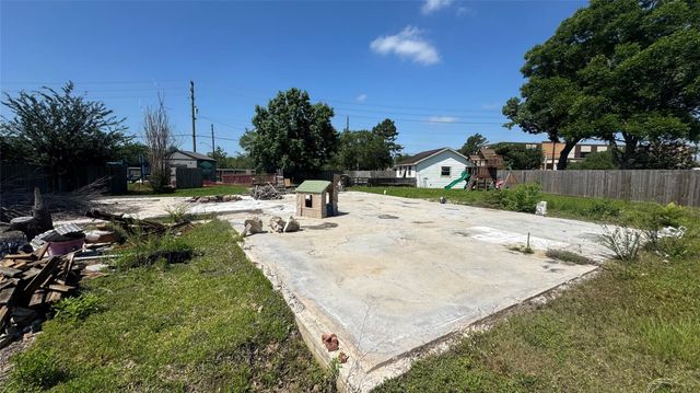 10003 Kirkbluff Drive, Houston, TX 77089