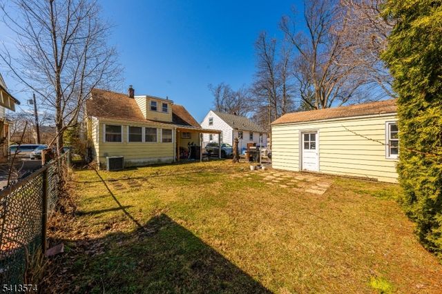 405 Koenig Pl, Rahway City, NJ 07065