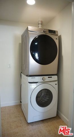2311 W 10th Street 203, Los Angeles, CA 90006