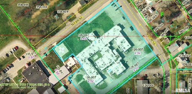 400 PLUM Street, Carmi, IL 62821