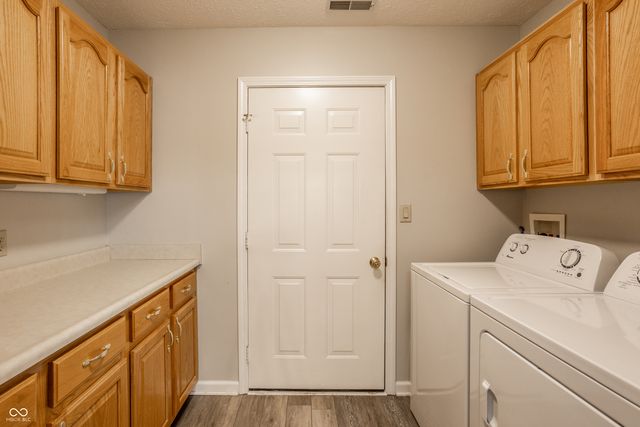11251 Abington Place, Fishers, IN 46038