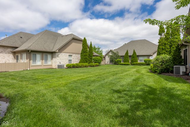 11251 Abington Place, Fishers, IN 46038