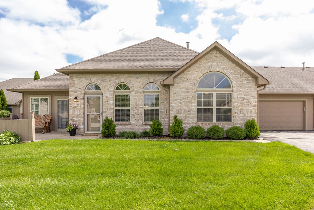 11251 Abington Place, Fishers, IN 46038