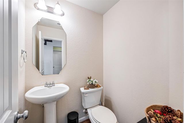 1805 Majestic Oak Drive, Pearland, TX 77581