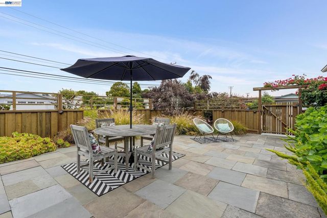 429 HARBOR LIGHT ROAD, Alameda, CA 94501