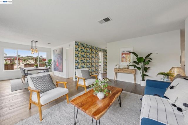 429 HARBOR LIGHT ROAD, Alameda, CA 94501