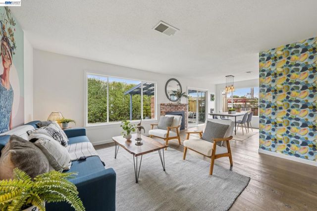429 HARBOR LIGHT ROAD, Alameda, CA 94501