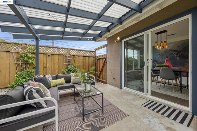 429 HARBOR LIGHT ROAD, Alameda, CA 94501