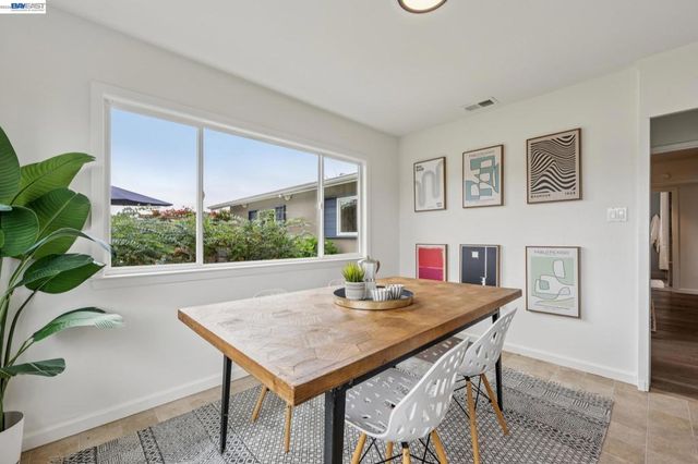 429 HARBOR LIGHT ROAD, Alameda, CA 94501