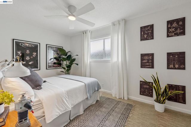 429 HARBOR LIGHT ROAD, Alameda, CA 94501