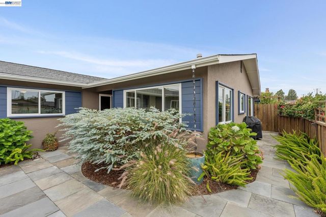 429 HARBOR LIGHT ROAD, Alameda, CA 94501