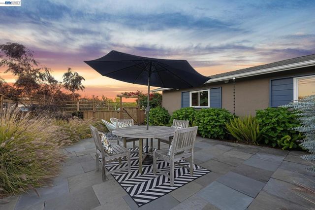 429 HARBOR LIGHT ROAD, Alameda, CA 94501