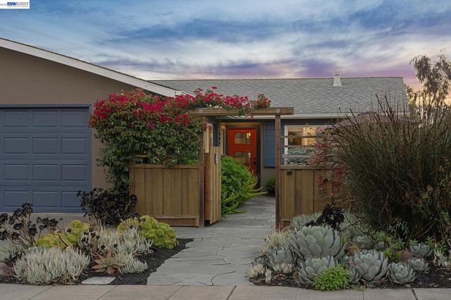 429 HARBOR LIGHT ROAD, Alameda, CA 94501