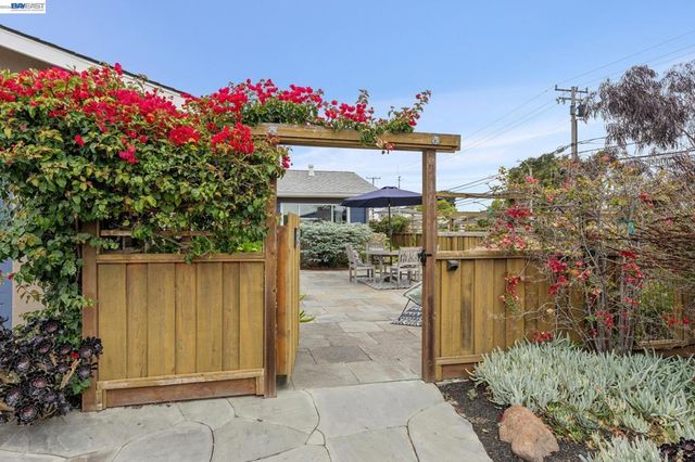 429 HARBOR LIGHT ROAD, Alameda, CA 94501