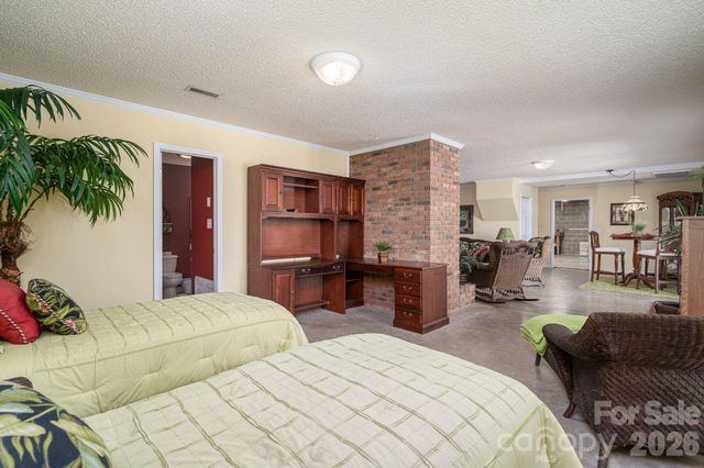 1327 Startown Road, Lincolnton, NC 28092