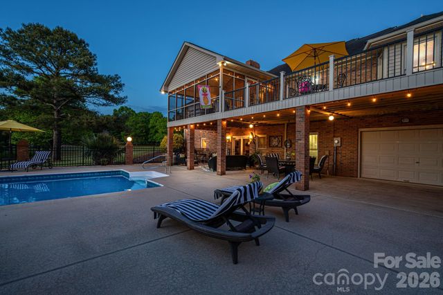 1327 Startown Road, Lincolnton, NC 28092