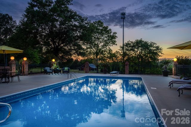 1327 Startown Road, Lincolnton, NC 28092
