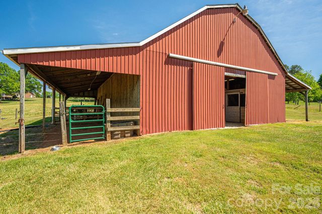 1327 Startown Road, Lincolnton, NC 28092