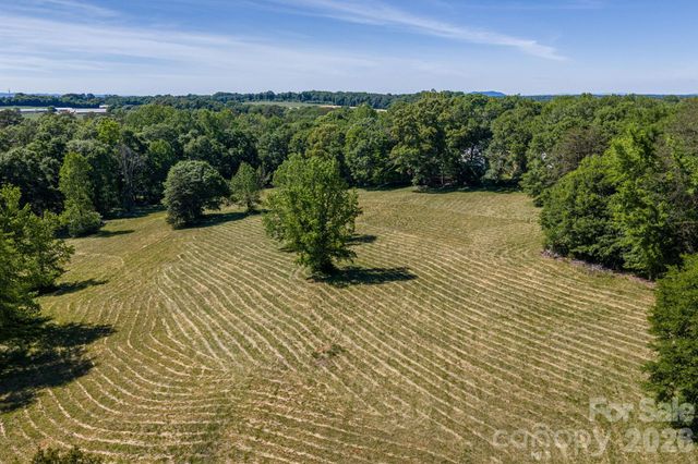 1327 Startown Road, Lincolnton, NC 28092