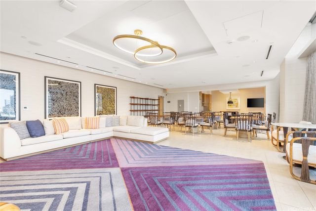 629 Keeaumoku Street 3401, Honolulu, HI 96814