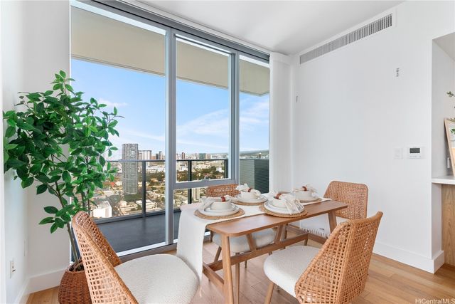 629 Keeaumoku Street 3401, Honolulu, HI 96814