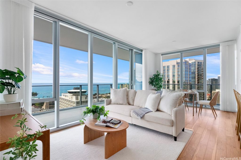 629 Keeaumoku Street 3401, Honolulu, HI 96814