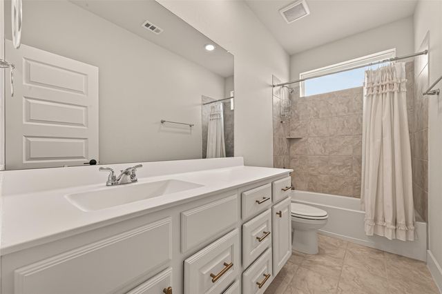 24723 Songlark Bend Drive, Tomball, TX 77375