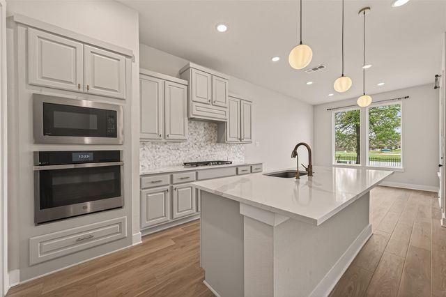 24723 Songlark Bend Drive, Tomball, TX 77375