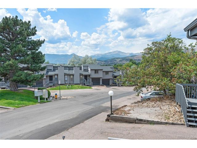 1411 Territory Trl, Colorado Springs, CO 80919