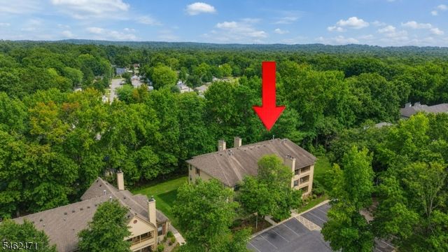 503 Chester Ct, Helmetta Boro, NJ 08828