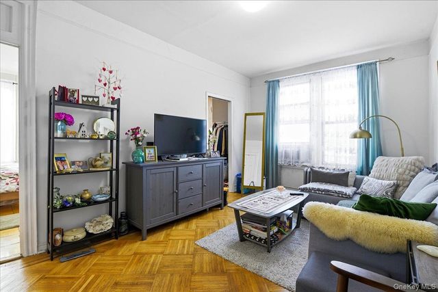 60-58 60th Road, Maspeth, NY 11378