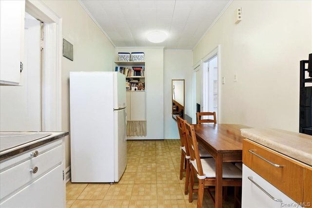 60-58 60th Road, Maspeth, NY 11378