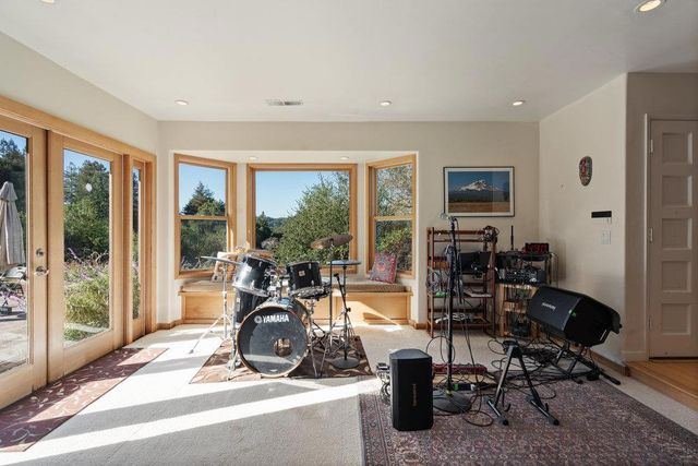 4760 Soquel Creek Road, Soquel, CA 95073