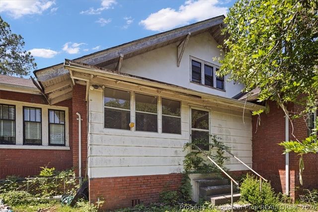 554 W Broad Street, St Pauls, NC 28384