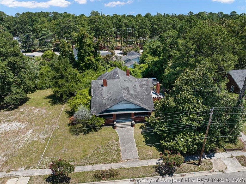554 W Broad Street, St Pauls, NC 28384 — photo 2